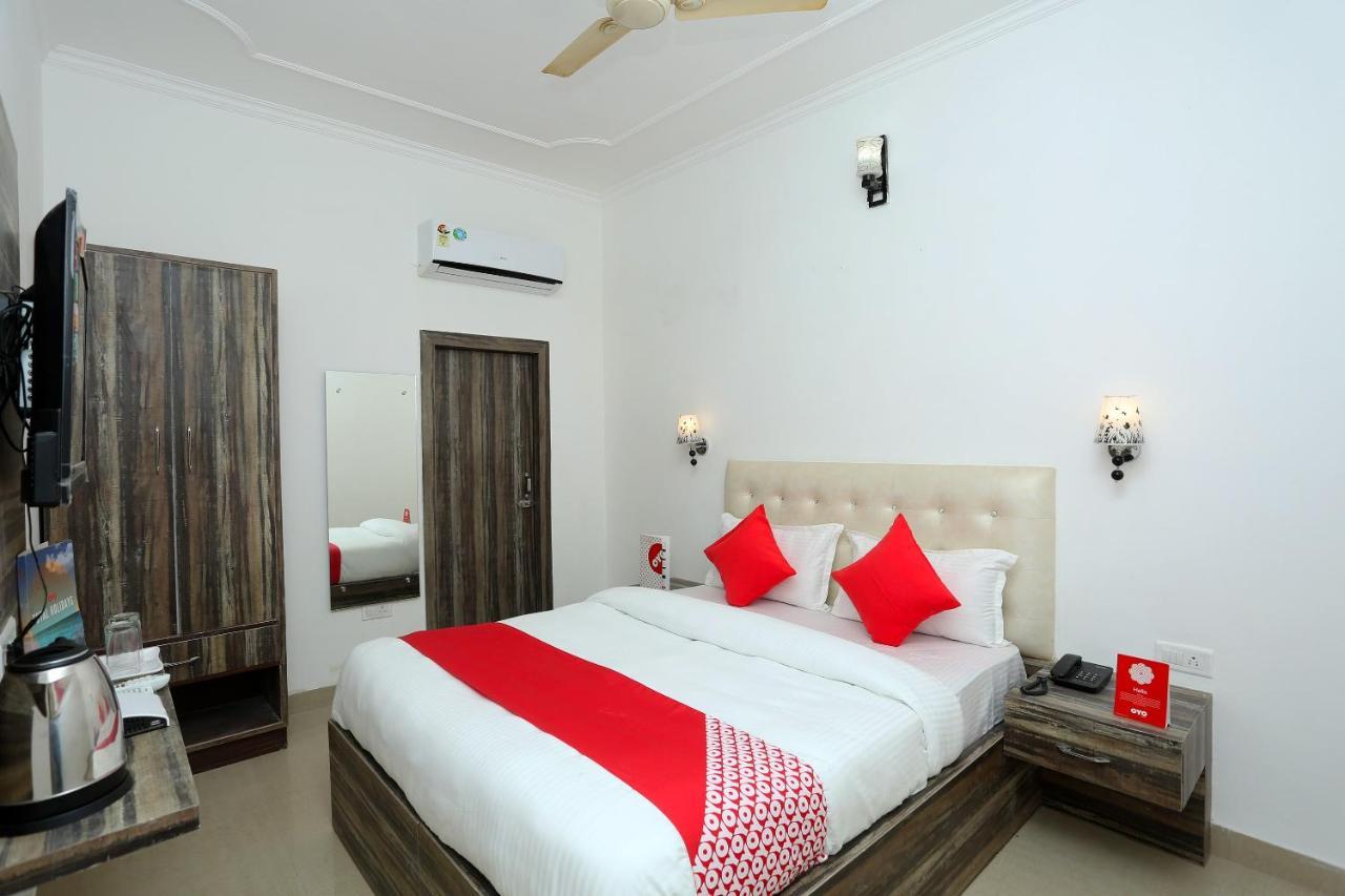 Hotel Oyo 16544 Bella Vista By Jordan à Agra  Extérieur photo